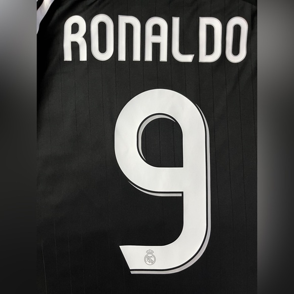 Ronaldo #9 Real Madrid Black UCL M-XL Soccer Jersey Retro - Picture 2 of 6